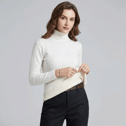 Suéter Feminino Gola Alta Peluciado