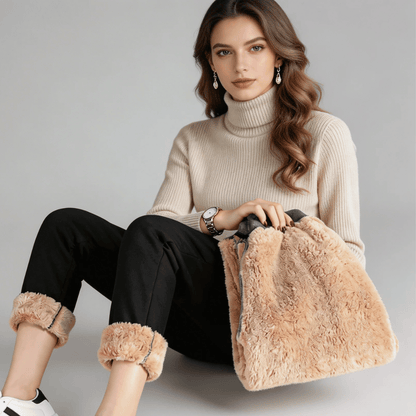 Calça Feminina de Moletom Peluciada