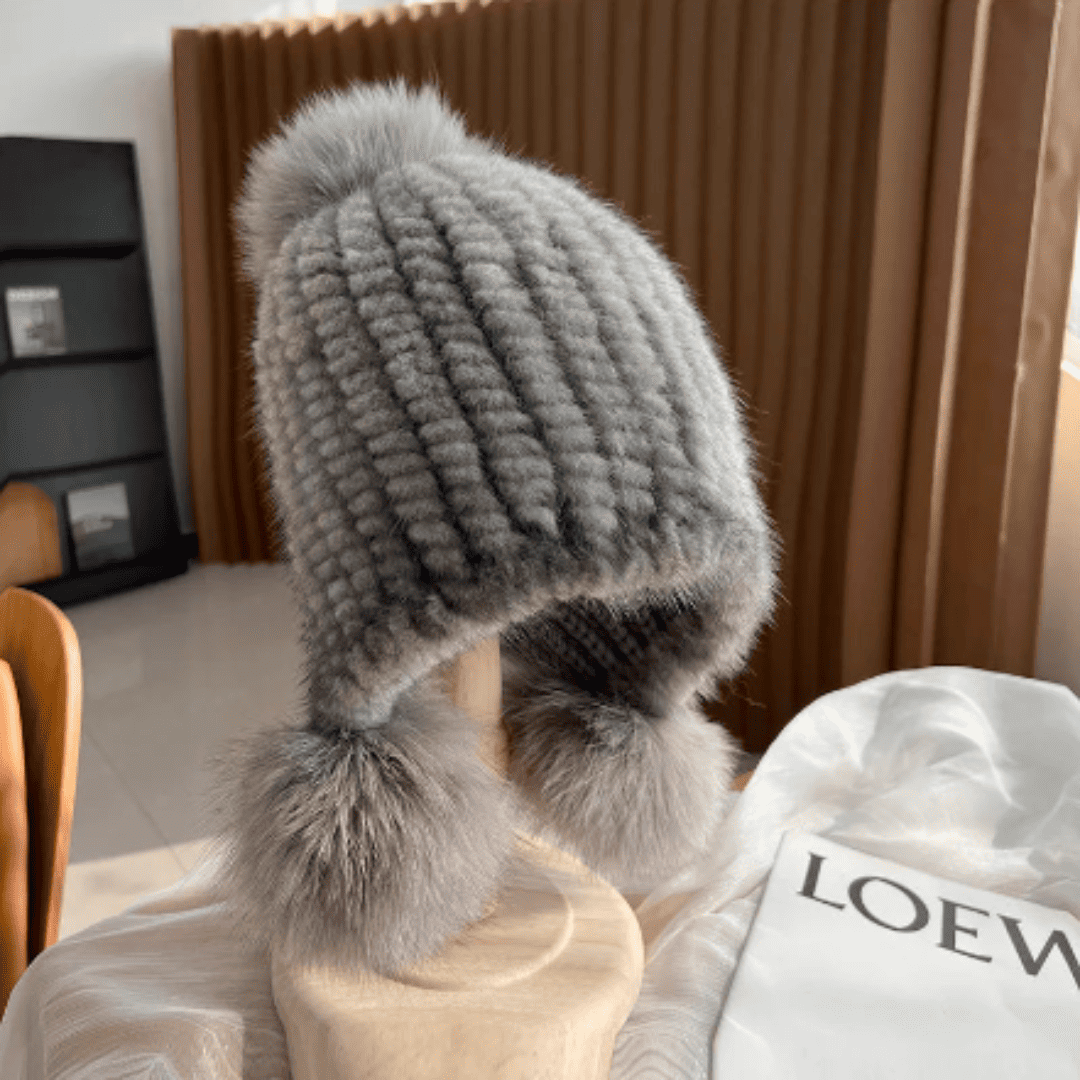 Touca Feminina com Pompom