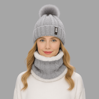 Conjunto Feminino Gola e Touca de Tricô Forrada com Pelúcia