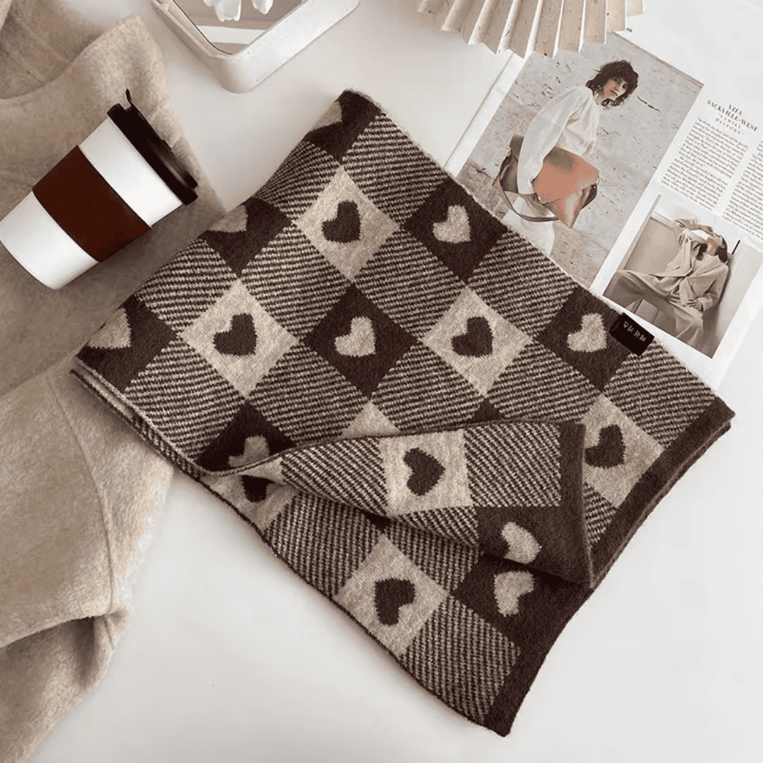 Cachecol Feminino Xadrez com Corações
